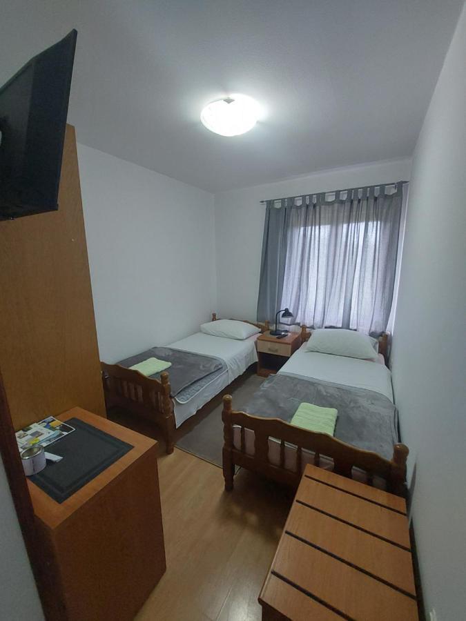 Rooms Putnik Senj  Exteriör bild