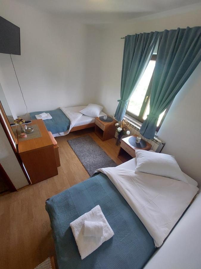 Rooms Putnik Senj  Exteriör bild