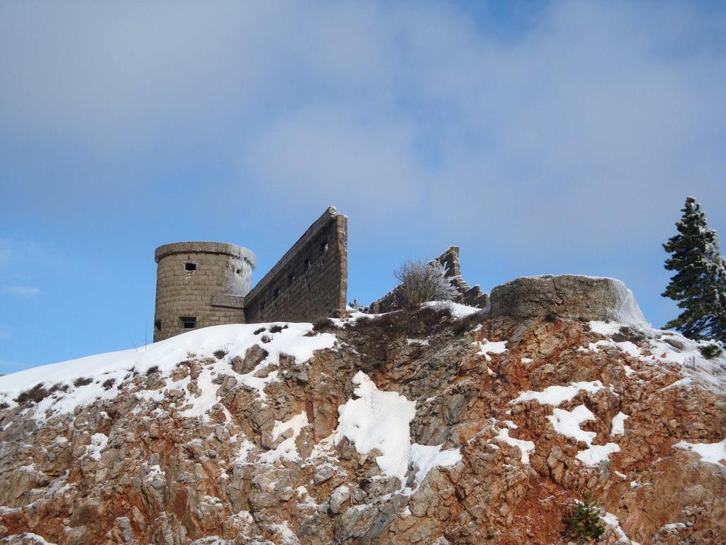Rooms Putnik Senj  Exteriör bild